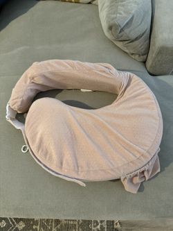 My Best Friend Deluxe Nursing Pillow