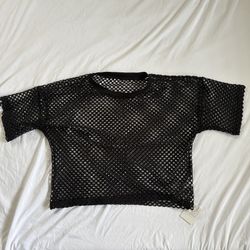 CLOZOZ Women’s Mesh Crop Top