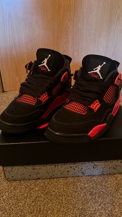 Retro Air Jordan 4 Red Thunder Size 9