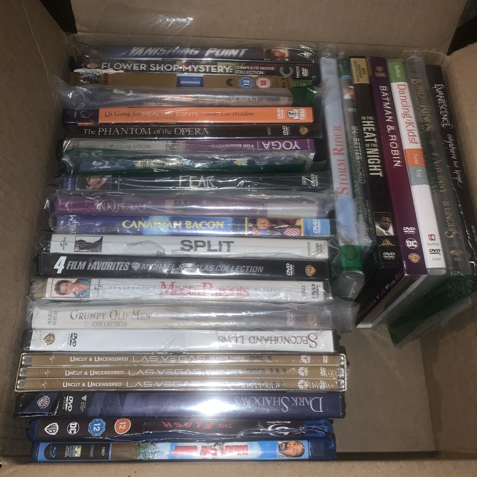 Lot of 30+ Random Movies On DVD/ Blu-Ray. See Description & Photos #2