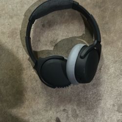 Skull Candy Bluetooth Headphones