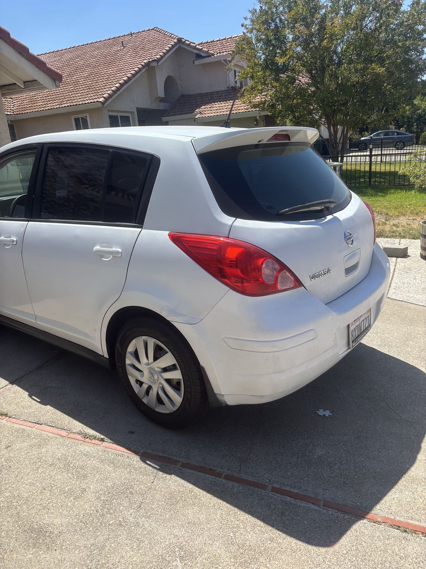 Nissan versa