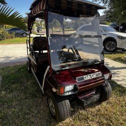Club Car 48v - 4 Seater With Roll/zip Down Enclosure 