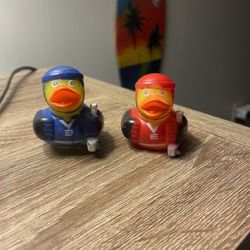 ‼️2 HOCKEY RUBBER DUCKS‼️