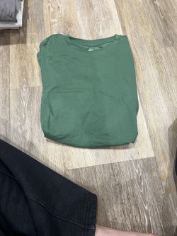 H&M shirt size men’s large