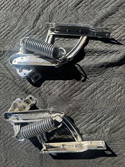 62 Impala Hood hingens