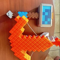 Minecraft Toys Hammer And Crossbow 