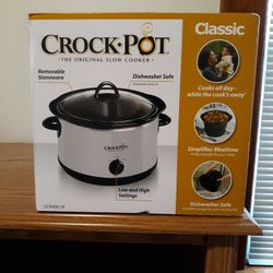 CLASSIC CROCK POT-4QT.