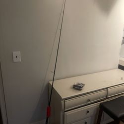 7ft Shakespeare Ugly Stik GX2+reel Never Open Tags Attached