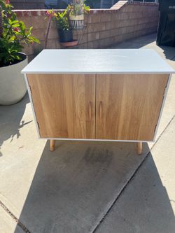 Litter box/ storage