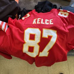 Travis Kelce Jersey 3x  And Beanie