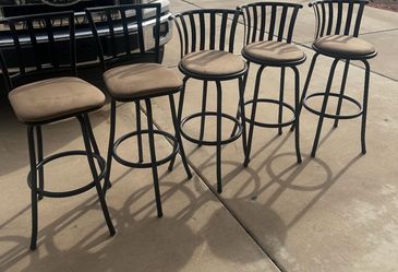 Set of 5 Black Metal Swivel Bar Stools