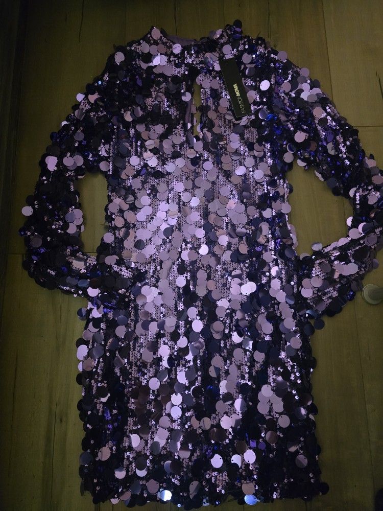 NEW FASHION NOVA SEQUIN DRESS SIZE SMALL 