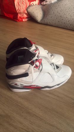 Air Jordan 8 Retro 'Bugs Bunny' 2025
