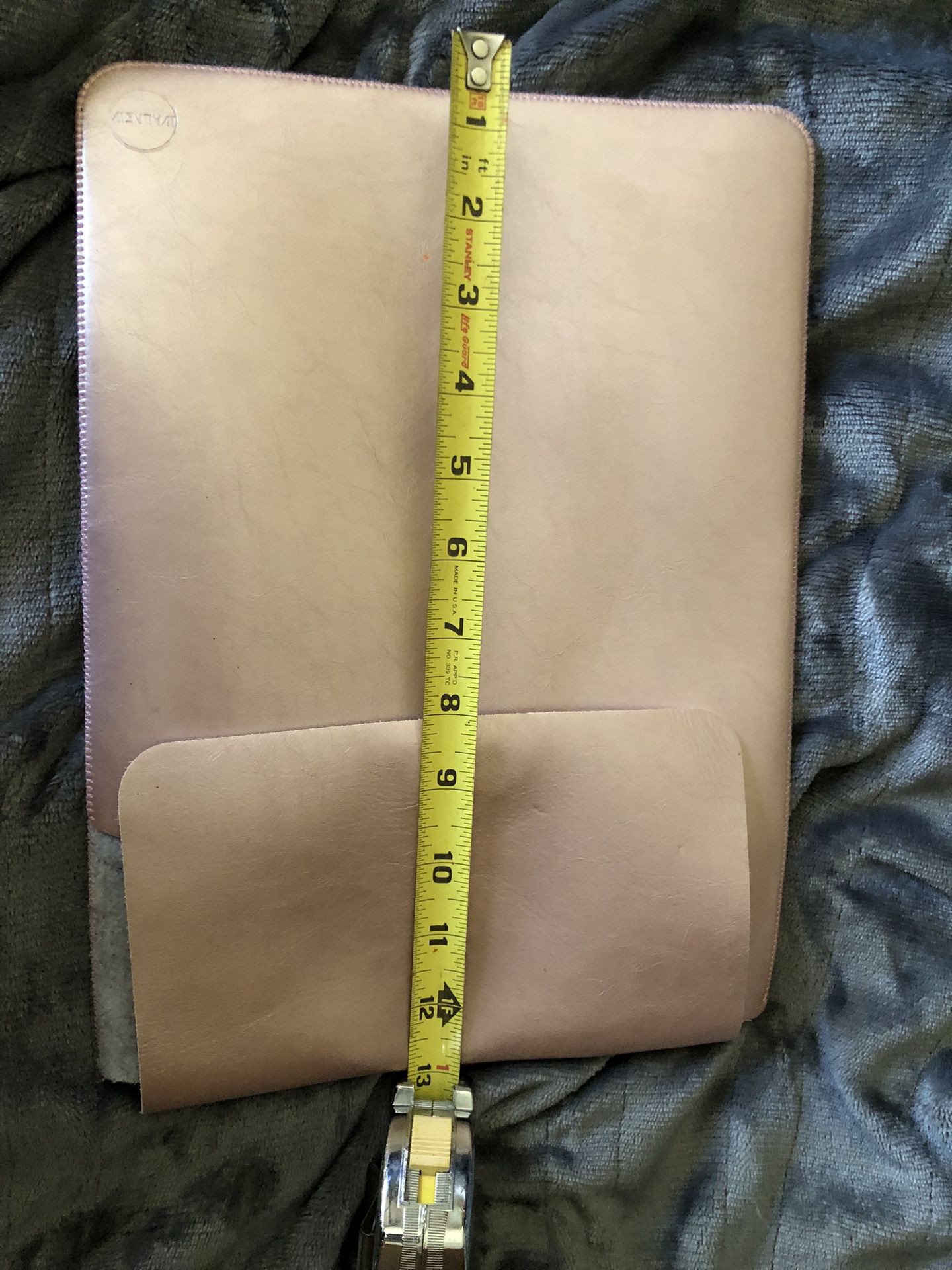 $2 Pearl Pink iPad Or Small Laptop Case