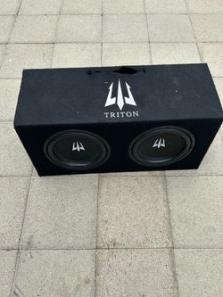 Triton box two 10’s