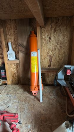 Hydraulic long ram jack. 8 ton