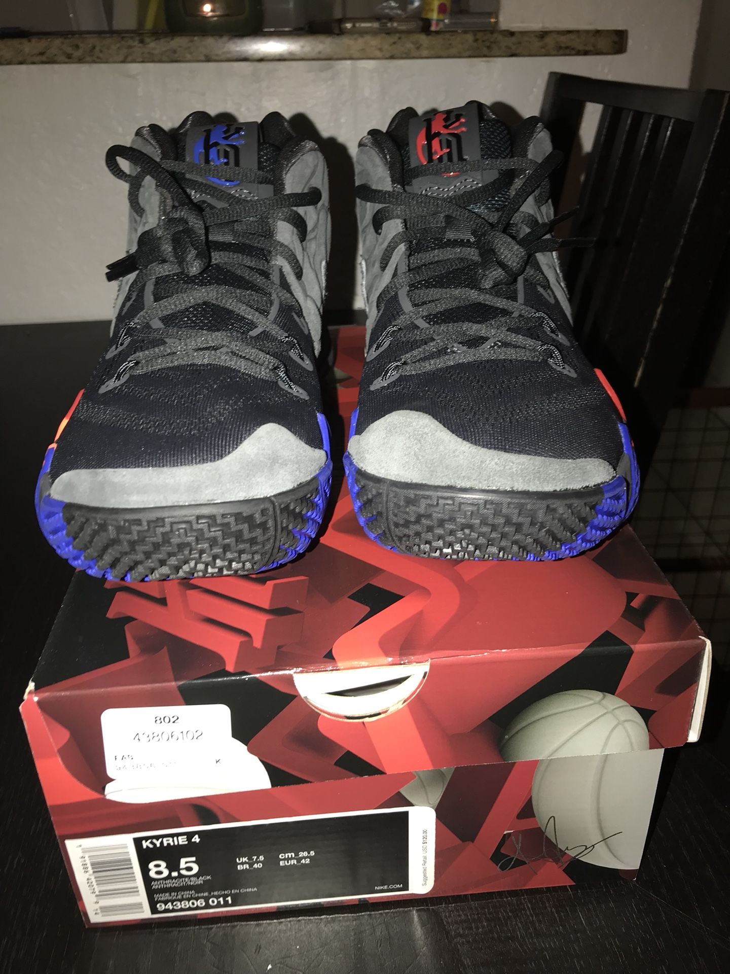 Nike Kyrie 4 Year of the Monkey Sz 8.5