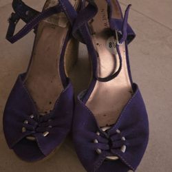 Nine West Wedge Strapy Sandel Size 8 1/2 **Free**