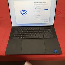 Dell Precision 5560 Laptop Computer  