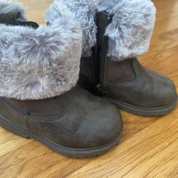 Brown Faux Fur Boots Size 6