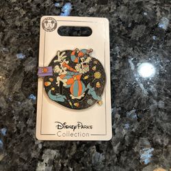 Collectible Disney Parks Trading Pin 2020 Halloween Jester Goofy Halloween Candy Pin. Brand New .  The Pin Is Only Dated On The Back.