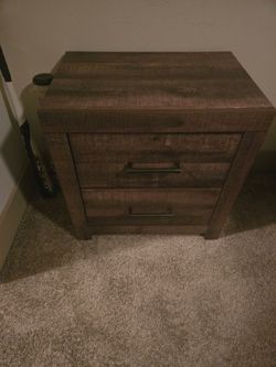 Night stand