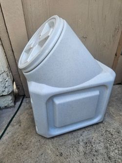 Different Items And Different Prices