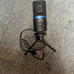 IK Multimedia IP-IRIG-MICSTDBLA-IN iRig Mic Studio (black)