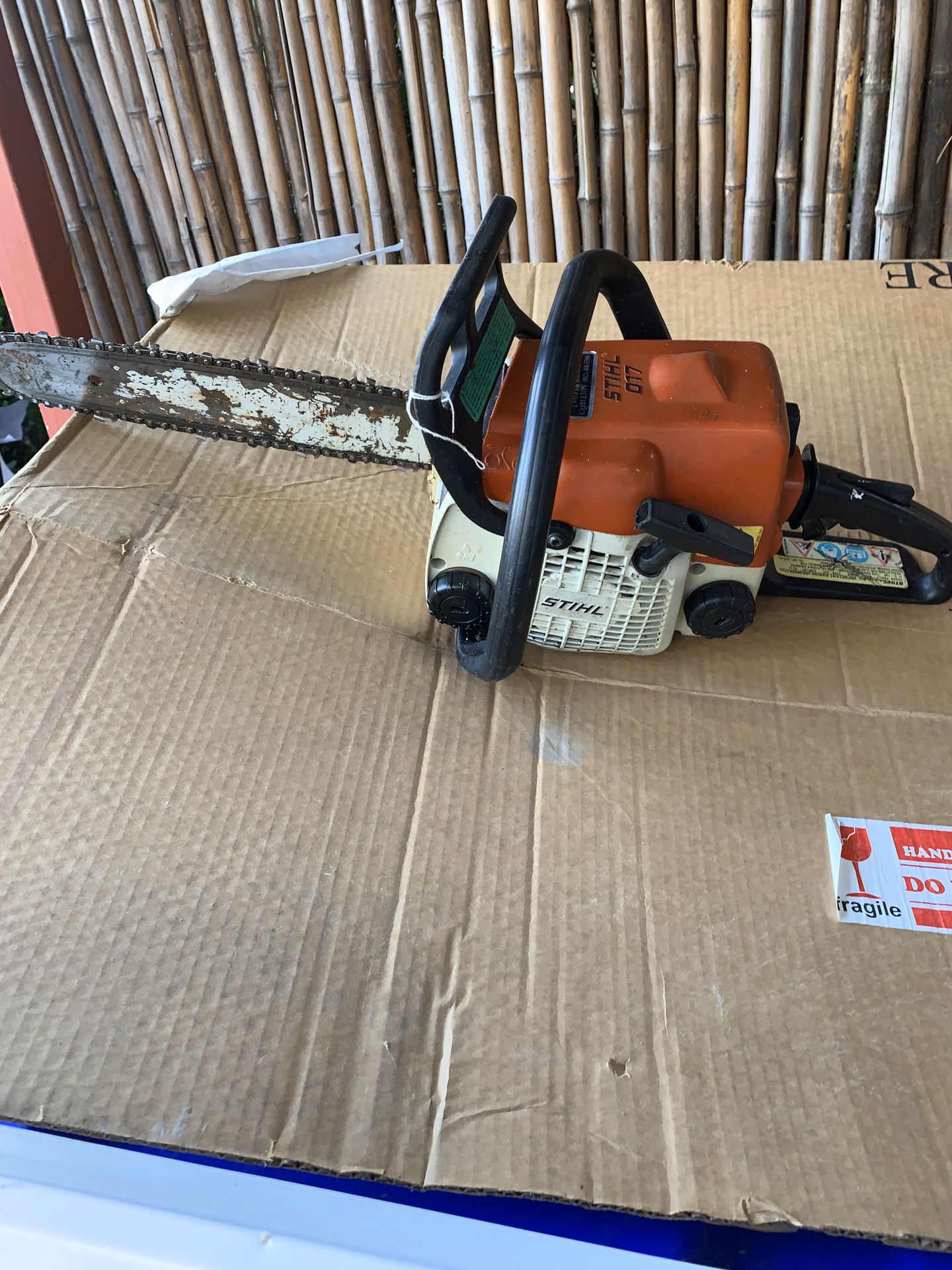 Super nice small steel chainsaw works excellent
