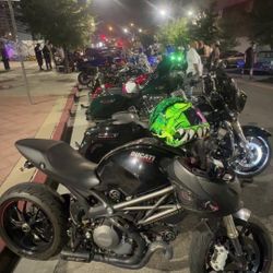 Ducati Monster 1100 Evo