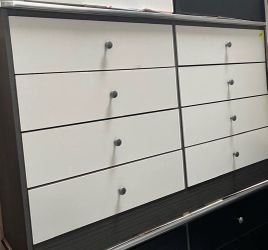 8 drawer black / white drawers