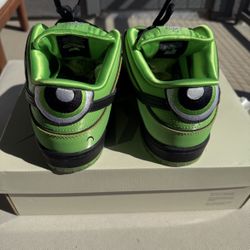 Nike SB Powerpuff Girls Buttercup