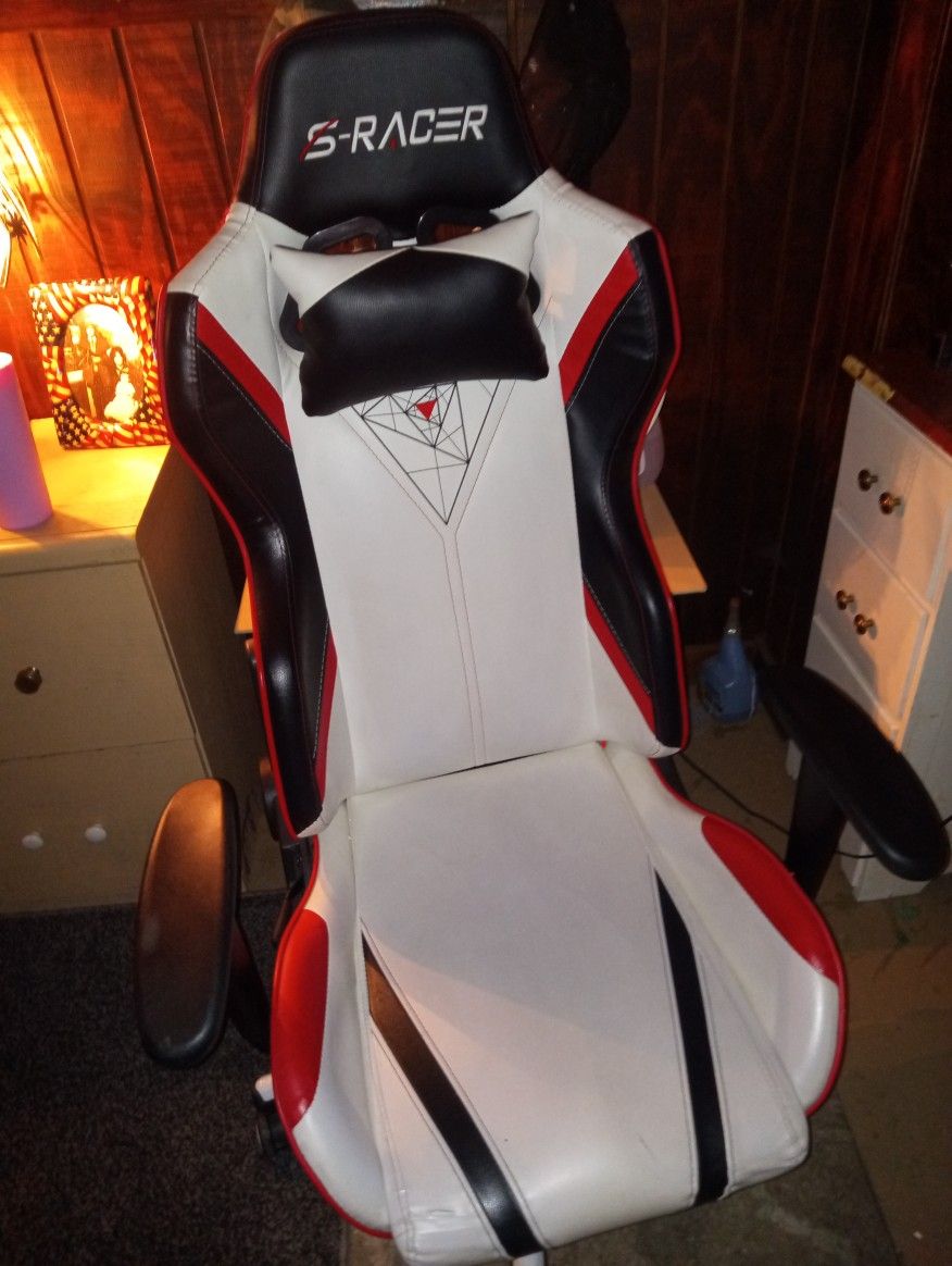 S-Racer Gaming Chair