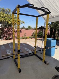 Squat Rack & weights/bar