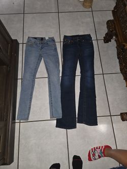 True Religion Size 24 R