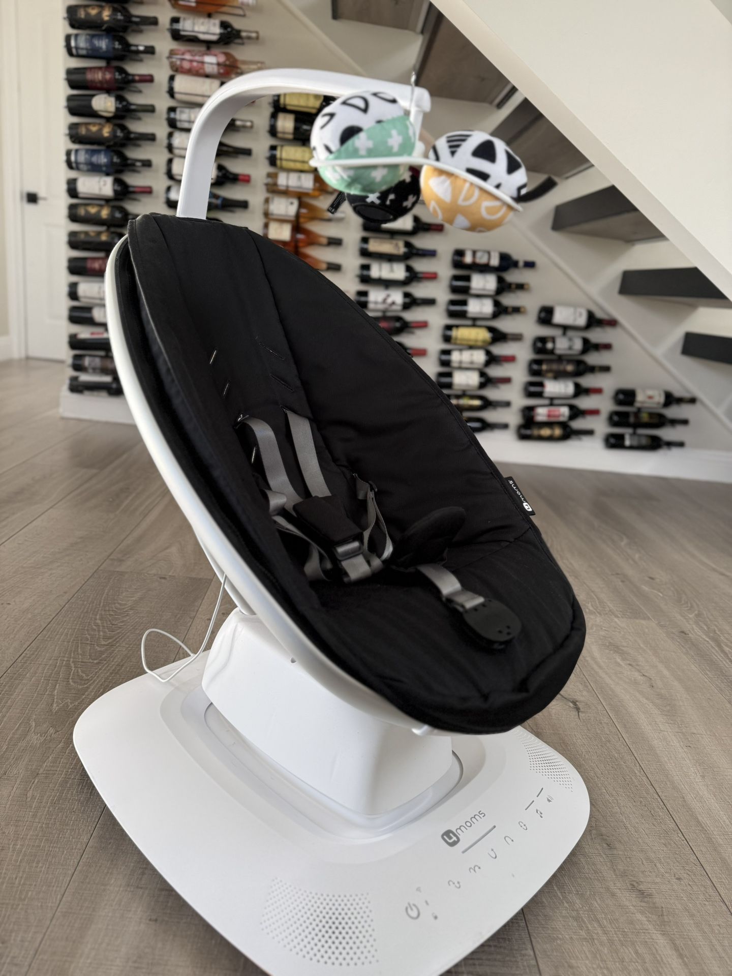 4moms MamaRoo Multi-Motion Baby Swing