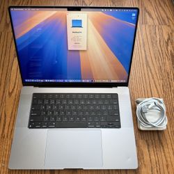 MacBook Pro 16” 2021/64GB RAM/4TB SSD/Good Battery/Fully Functional