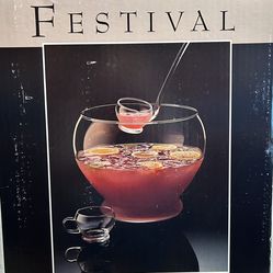 Vintage Riekes Crisa Moderno Blown Glass Punch Bowl 14 Piece Complete Set, ladle, 12 cups. Original box, perfect condition. Never used.