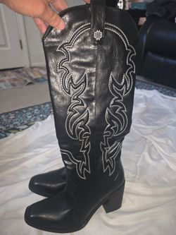 Black Knee-High Cowboy Boots size 7.5, brand new