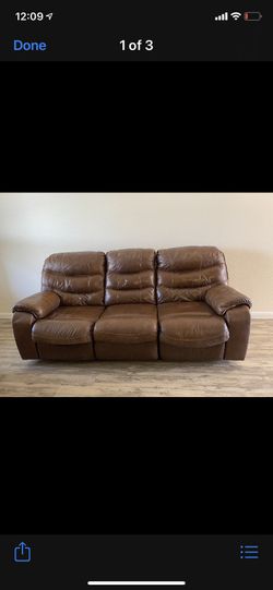 Two Couches 🌺 Selling ASAP 