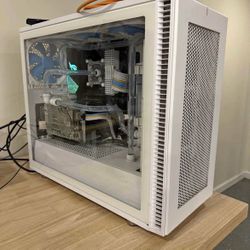 Gaming Computer (PC)