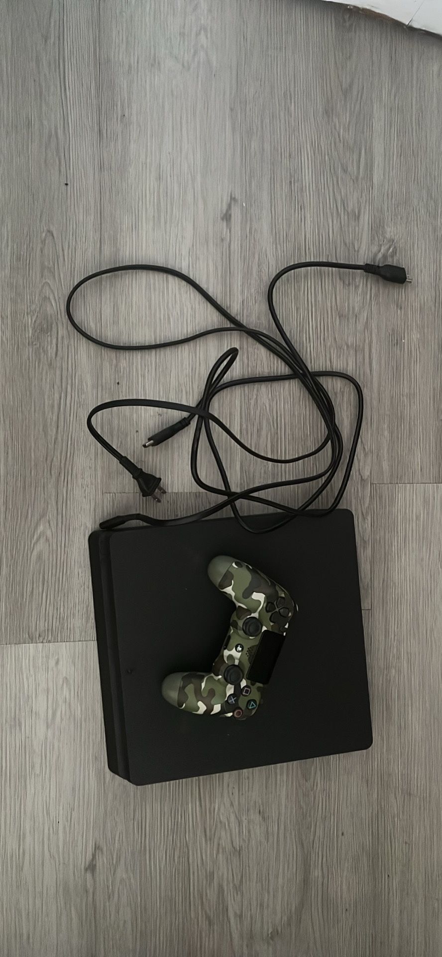 PS4 Console 