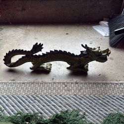 Vintage Asian Style Dragon Ceramic Or Porcelain Amazing