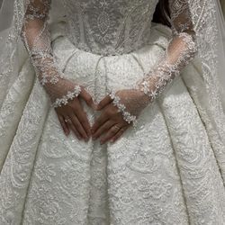 Wedding Dress Ball Gown With Petticoat And Veil