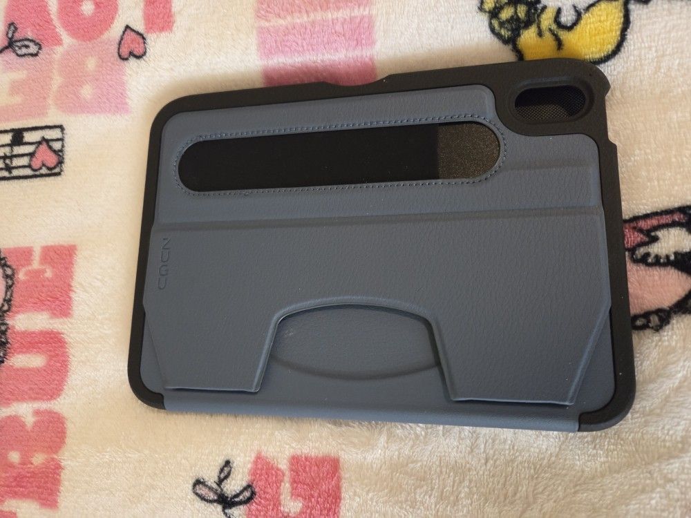 Like New Ipad Mini Case.and Keyboard