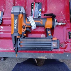 18 GA NAILER. NEW