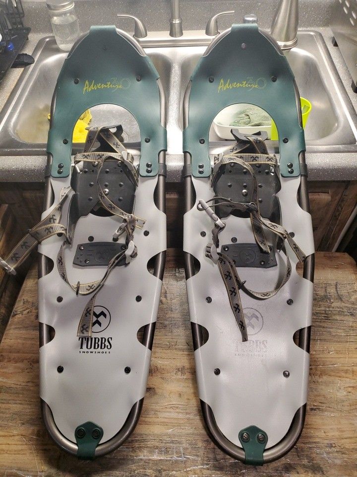 Tubbs ❄️ Snowshoes Adventure 30