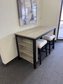 Dining set