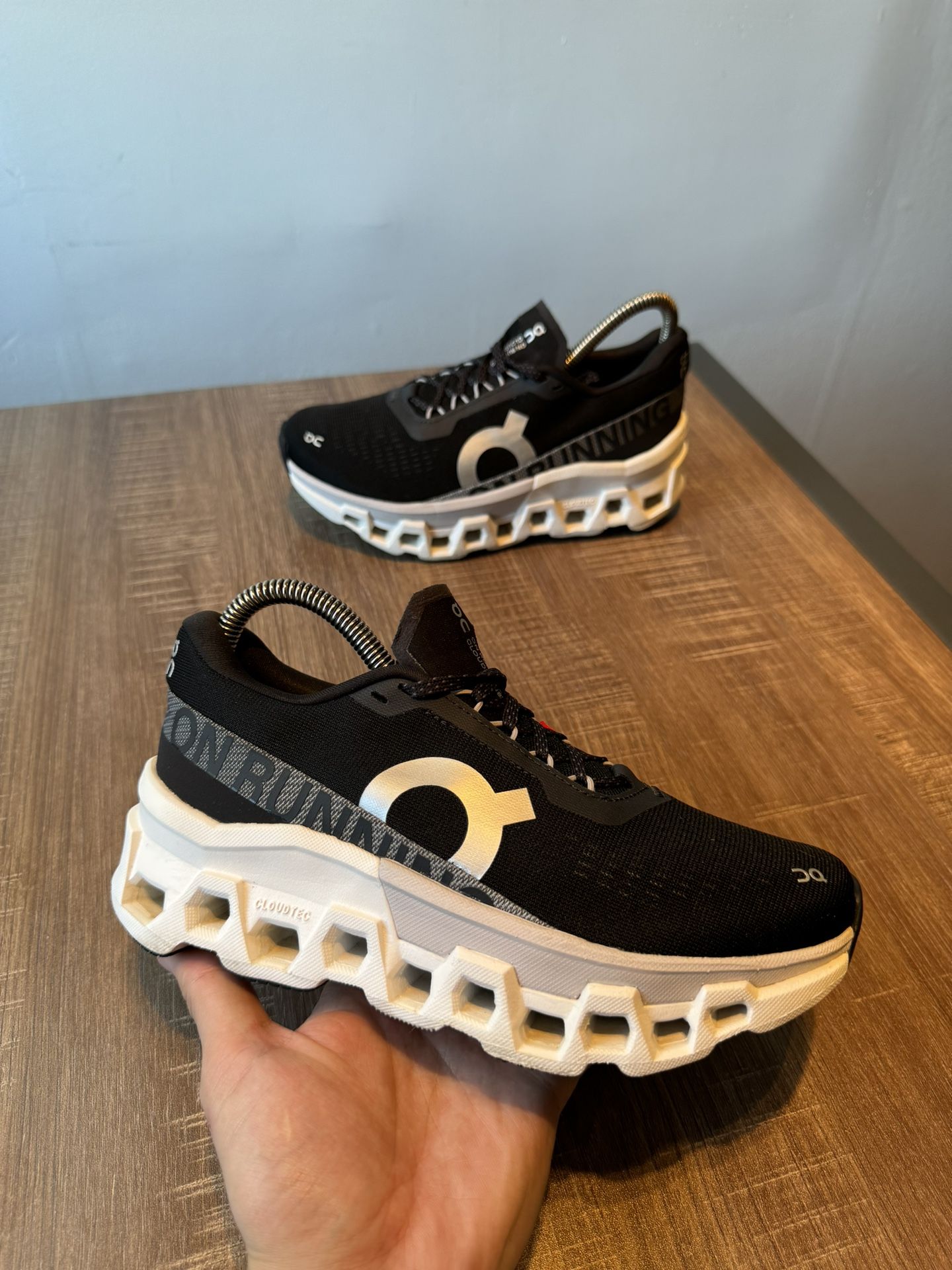 On Womens Cloud Monster 2 Black Running Shoes Sneakers Size 5.5